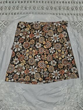 Floral A-Line Mini Skirt - 70s Vintage Style